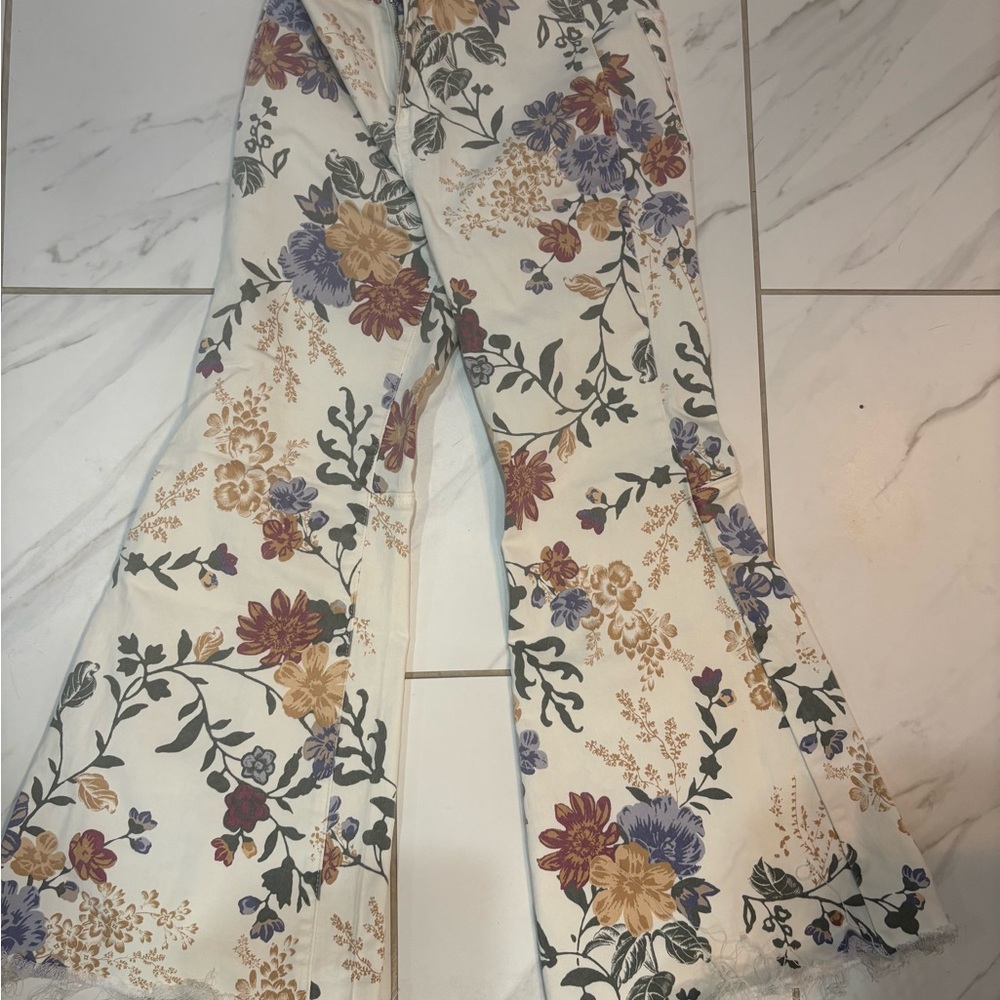 We The Free Women's Floral Wide Leg Jeans - Cream, Purple, Gold, Red